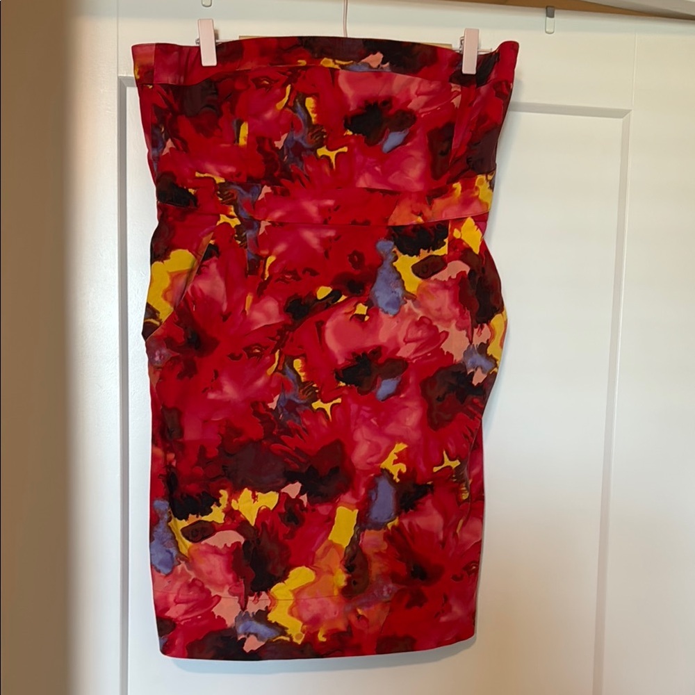 New York & company red strapless dress